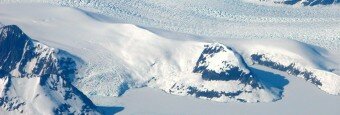 Ice Cap Explorers Make World Record Attempt