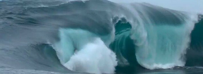 Billabong XXL Big Wave Wipeouts