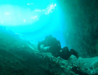 Extreme Cave Diving Locations