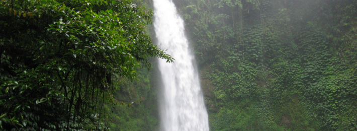 5 Daring Waterfall Dives and Falls