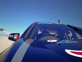 V8 supercar Vs airplane: Jamie Whincup races against plane